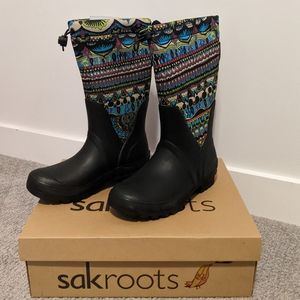 NWB Sakroots black rain boots size 6